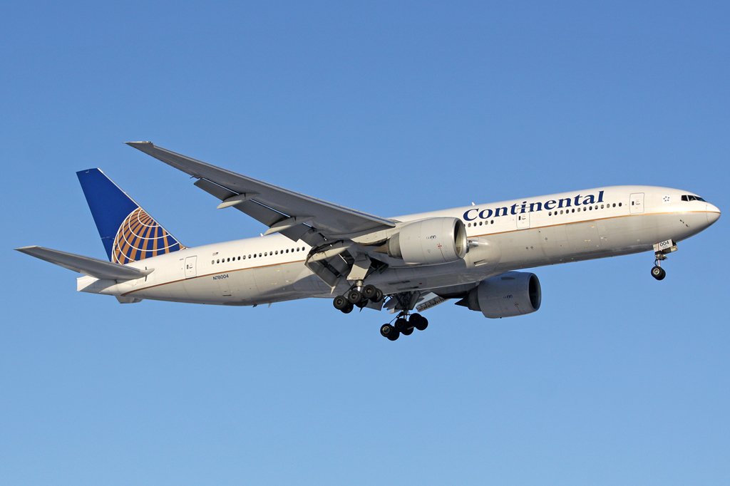 Continental Airlines Boeing 777-224(ER)in London Heathrow am 09,01,10