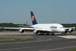 D-AIMA der Lufthansa verl�sst ...  Eric Otten 04.06.2010