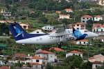SATA FlyAzores/102490/eine-de-havilland-canada-dhc-8-202-der Eine De Havilland Canada DHC-8-202 der SATA in Funchal aufgenommen am 04.11.2010. Reg: CS-TRC.