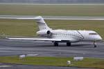 Dusseldorf - DUS/172786/airfix-aviation-bombardier-bd-700-1a10-global-express Airfix Aviation Bombardier BD-700-1A10 Global Express XRS OH-TNF in DUS am 19,12,11