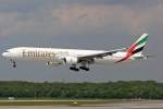 Dusseldorf - DUS/72378/emirates-boeing-777-31h-a6-emu-in-dus Emirates Boeing 777-31H A6-EMU in DUS am 24,05,10