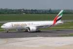 Dusseldorf - DUS/75278/emirates-boeing-777-21hlr-a6-ewg-in-dus Emirates Boeing 777-21H(LR) A6-EWG in DUS am 25,05,10
