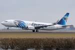 B 737-800 Egyptair Boeing 737-866(W) SU-GDA in Amsterdam am 14,02,10