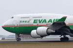 B 747-400 Eva Air Boeing 747-45E(M) B-16403 in Amsterdam am 14,02,10