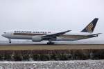 B 777-200 Singapore Airlines Boeing 777-212(ER) 9V-SVM in Amsterdam am 14,02,10