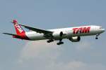Eine Boeing 777-300 der ...  Norman Kiel 19.06.2010