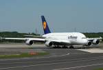 A 380-800/74681/d-aima-der-lufthansa-verlsst-zum-ersten D-AIMA der Lufthansa verlsst zum ersten Mal die 05R @ DUS am 03.06.2010