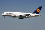 Der Dicke wie man ihn auch liebevoll nennt. Ein Airbus 380-800 der Lufthansa im Anflug auf die 25R aufgenommen in Frankfurt am 04.06.2010. Reg: D-AIMA.