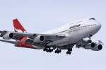 B 747-400/49128/qantas-boeing-747-438-in-london-heathrow Qantas Boeing 747-438 in London Heathrow am 09,01,10