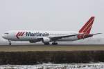 B 767-300/54829/martinair-b767-in-amsterdam-am-140210 Martinair B767 in Amsterdam am 14.02.10