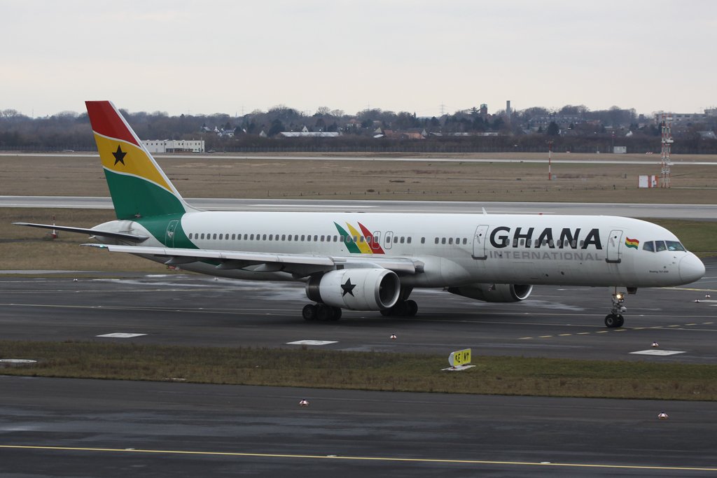 Ghana International Boeing 757-258 in Dsseldorf am 21.02.10
