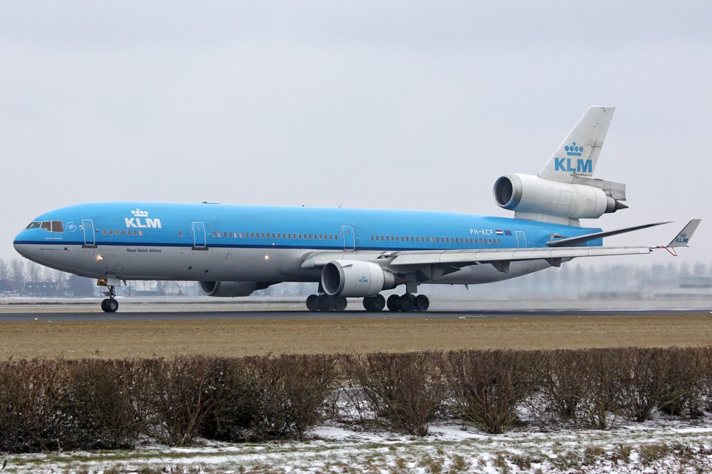 KLM - Royal Dutch Airlines McDonnell Douglas MD-11 PH-KCF in Amsterdam am 14,02,10