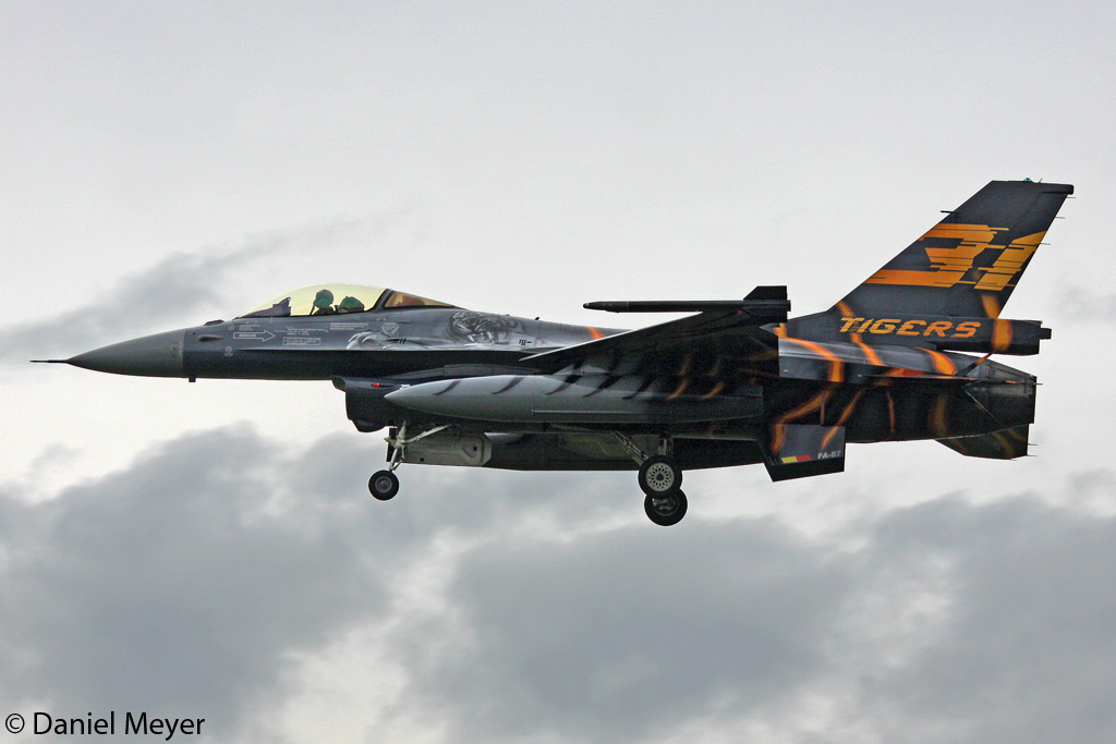 Belgium - Air Force General Dynamics F-16AM Fighting Falcon FA-87 in Geilenkirchen am 15.06.2012