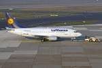 Dusseldorf - DUS/118036/eine-boeing-737-500-der-lufthansa-aufgenommen Eine Boeing 737-500 der Lufthansa aufgenommen in Dsseldorf am 29.01.2011. Reg: D-ABIE.