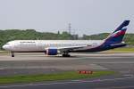 Aeroflot Boeing 767-306(ER) VP-BWX in DUS am 24,05,10