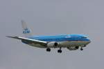 KLM Boeing 737-300 PH-BDO im Anflug auf RWY 027 in Amsterdam 01.04.2010