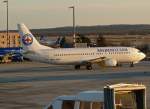 Bremenfly´s Boeing 737-400 D-ABRE steht wohl nun länger abgestellt in CGN, (26.12.09)
