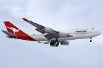Qantas Boeing 747-438 in London Heathrow am 09,01,10